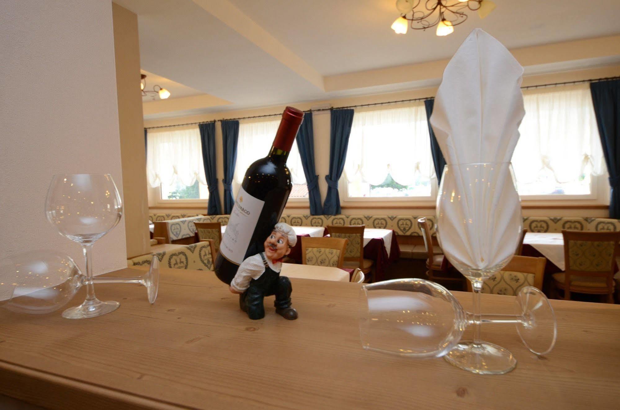 Park Hotel Avisio Soraga Eksteriør billede