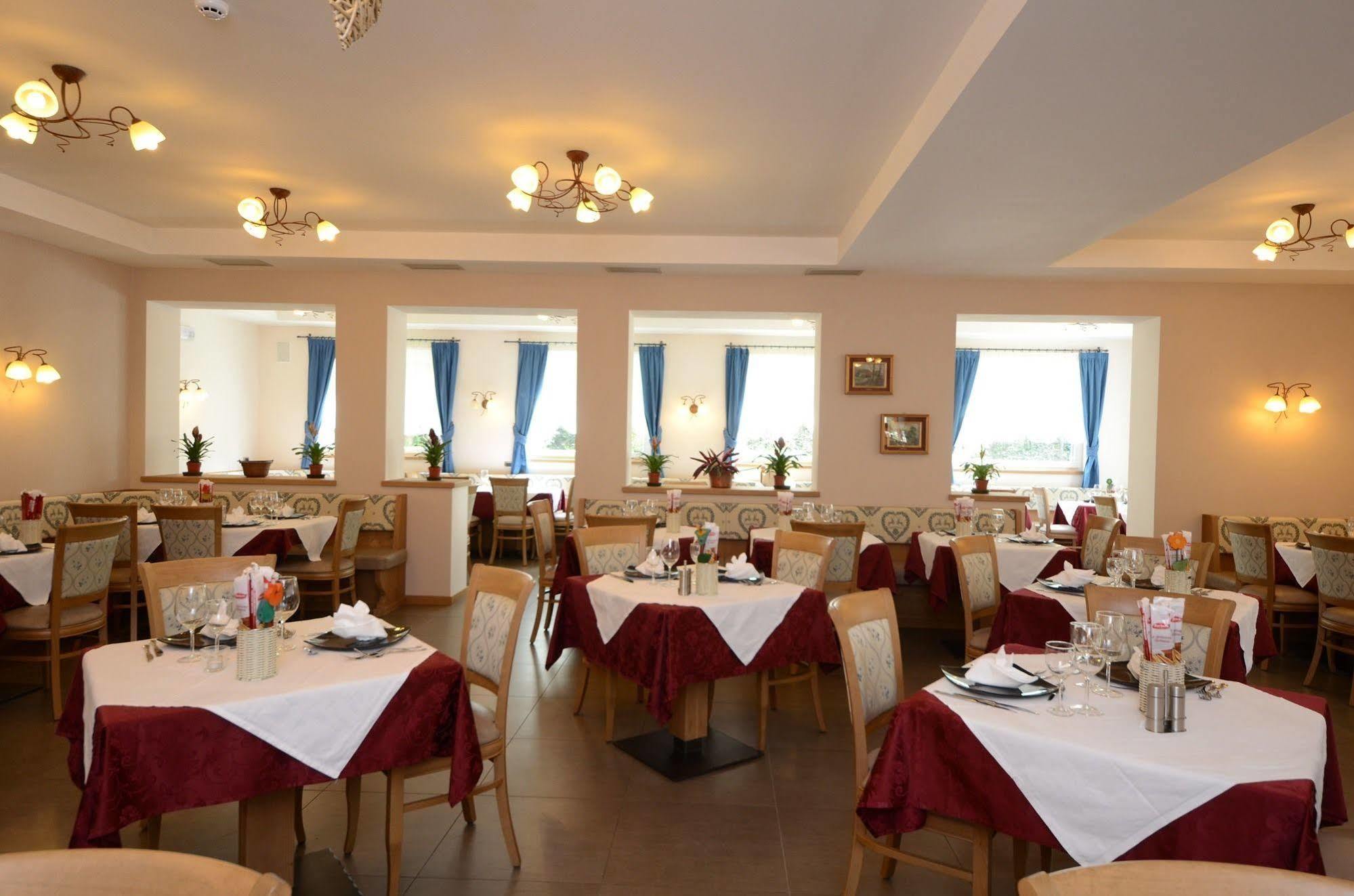 Park Hotel Avisio Soraga Eksteriør billede